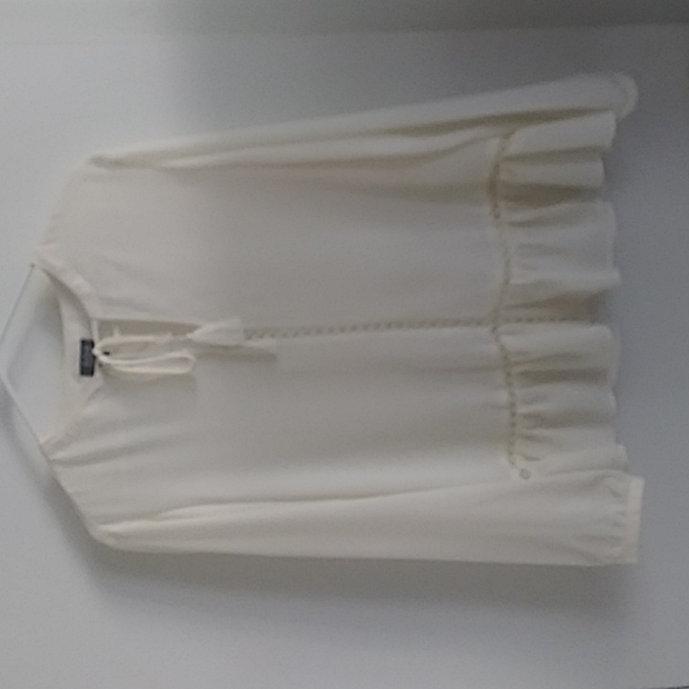 Woman's top light cream beige XLP silky